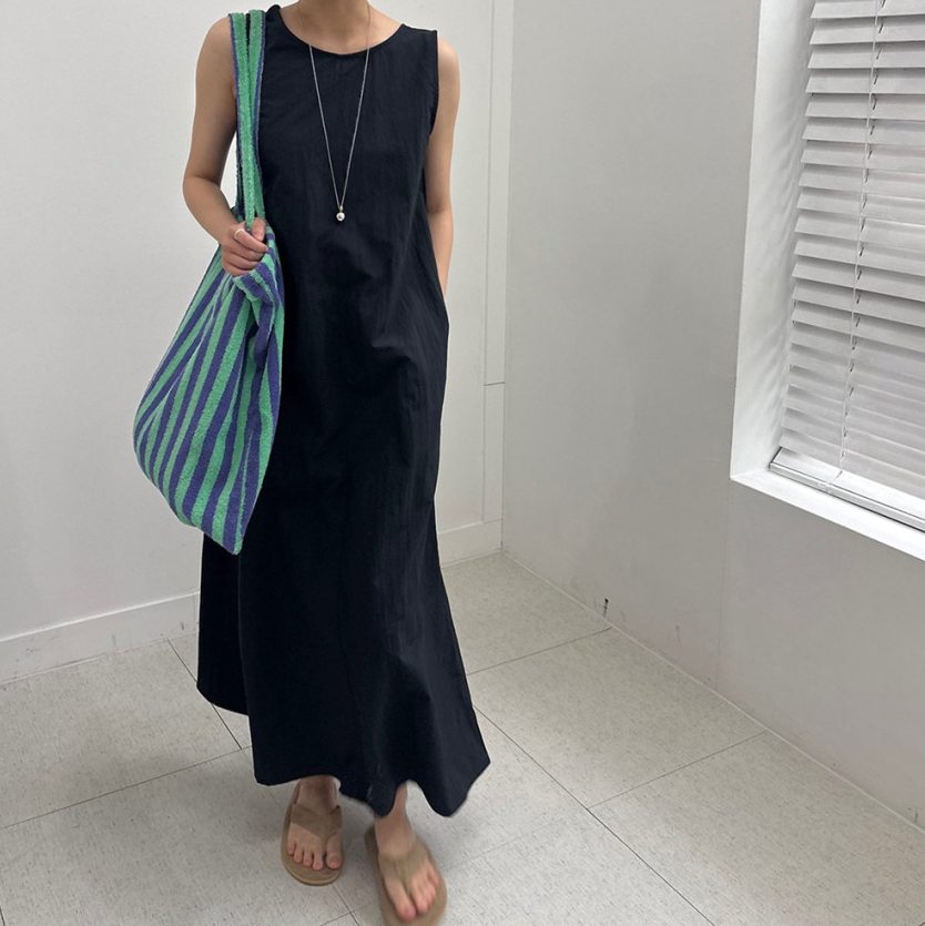 Nylon sleeveless dress