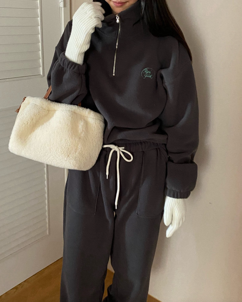 (F/W) Fleece high neck top