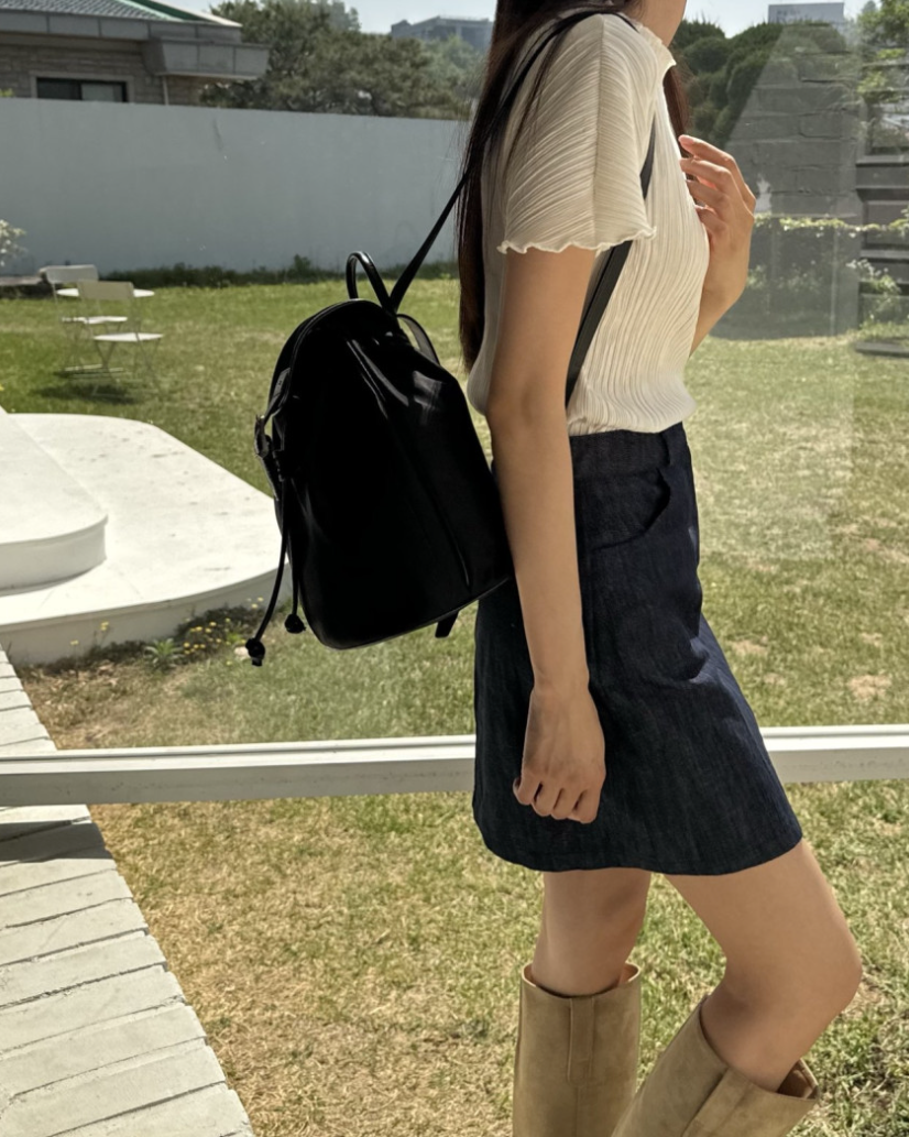 Pleated blouse