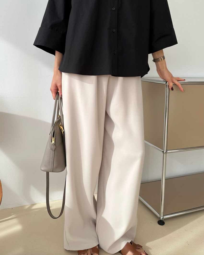 Silky wide pants