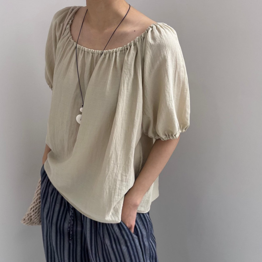 Rayon puff sleeve blouse