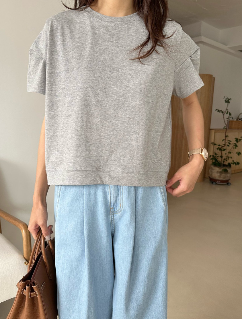 Pumpkin sleeves tee