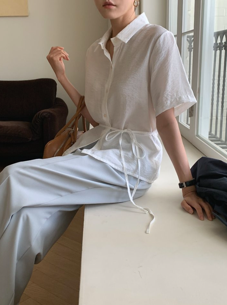 Silky half sleeves blouse