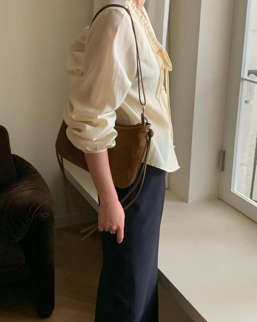 Lace neckline pintuck blouse