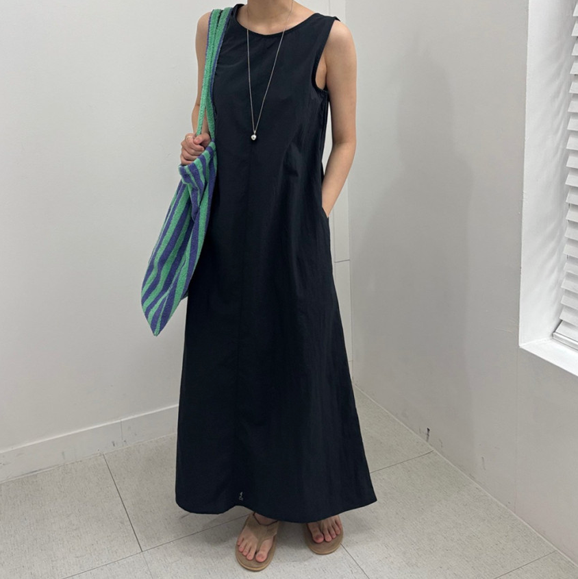 Nylon sleeveless dress