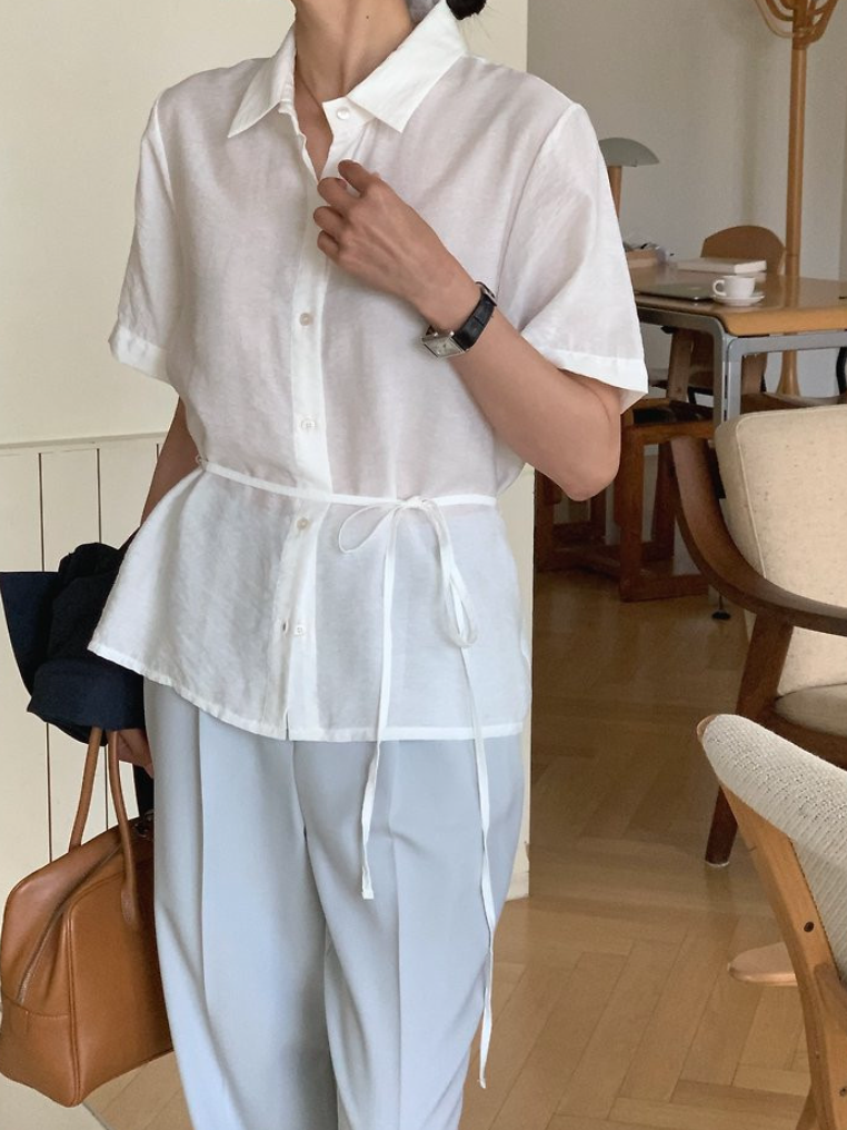 Silky half sleeves blouse