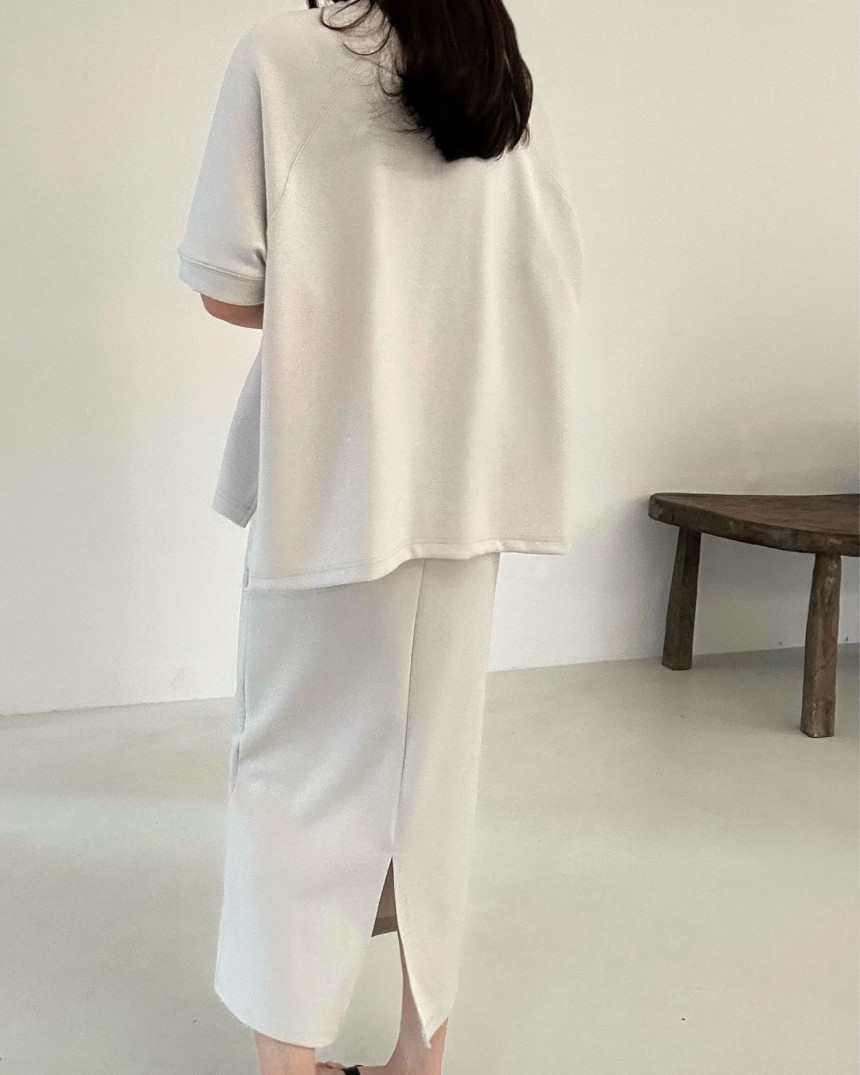 Raglan top & skirt set