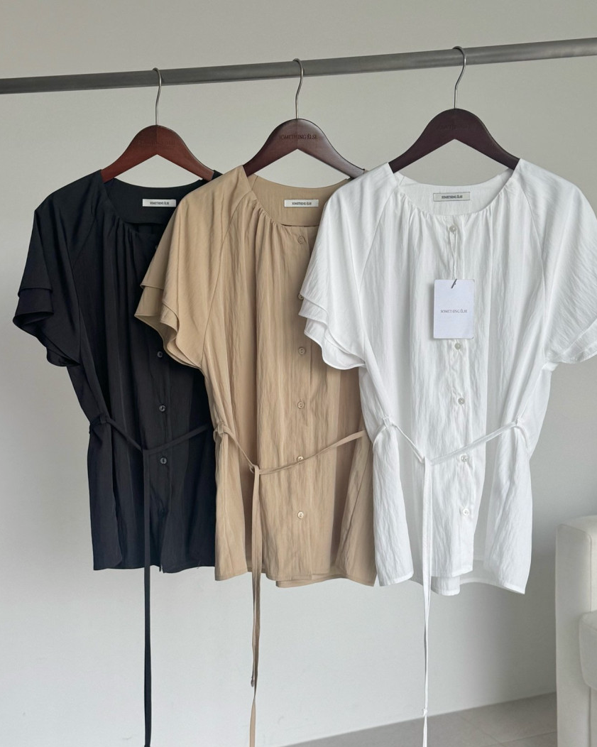 Wing sleeves blouse/ Skirt