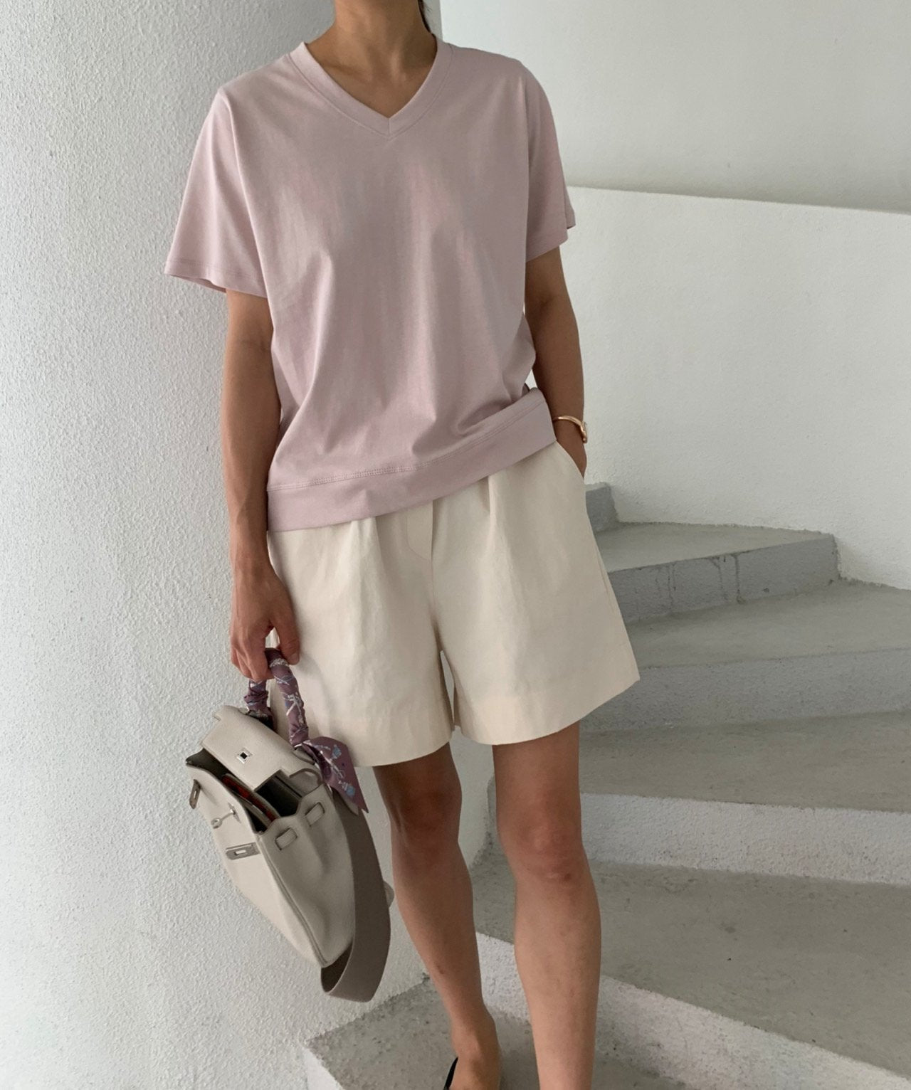 V neck T-shirt