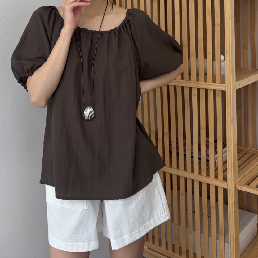 Rayon puff sleeve blouse