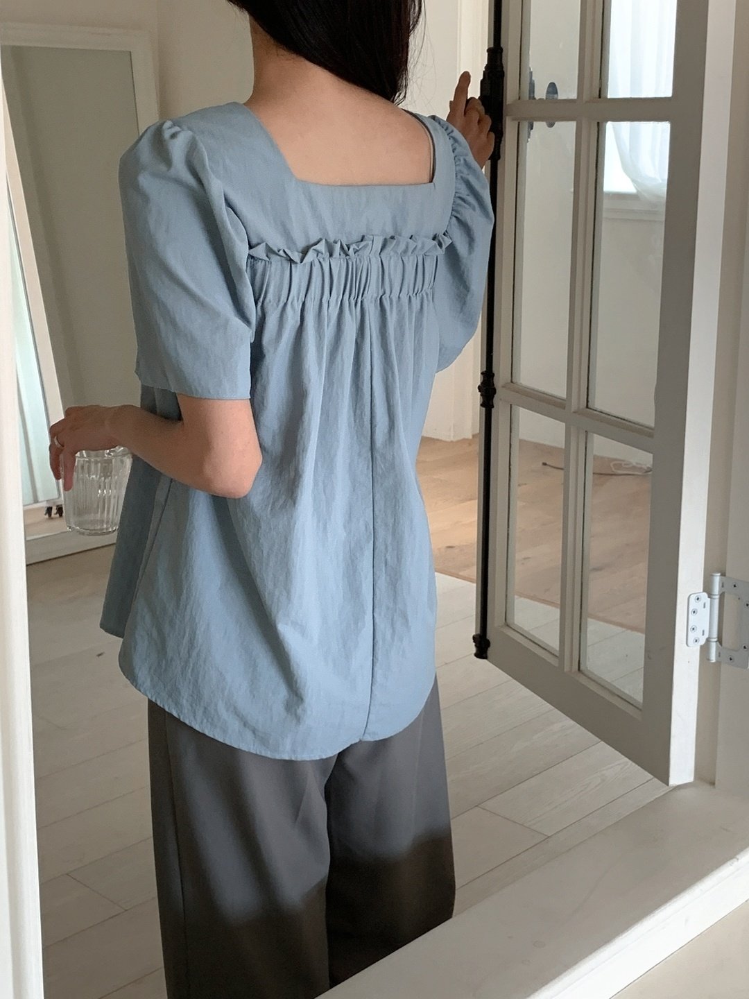 Nylon shirring blouse