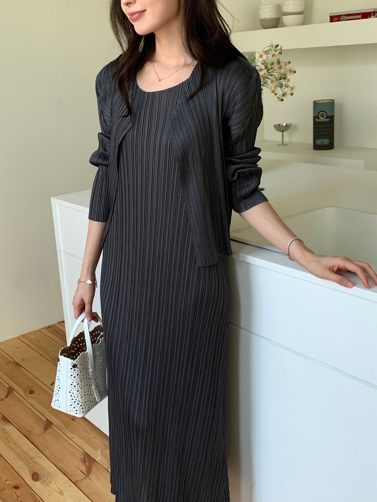 Pleats cardigan set