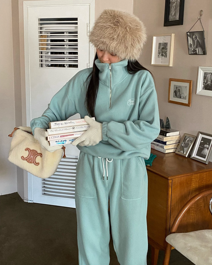 (F/W) Fleece high neck top