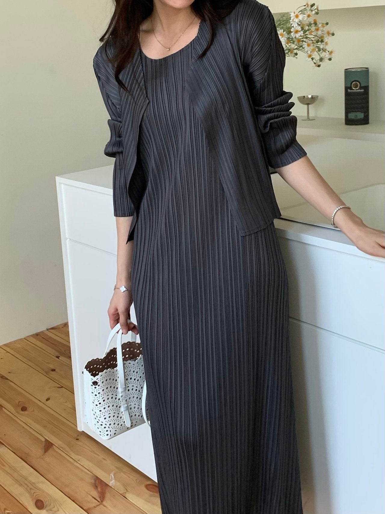 Pleats cardigan set
