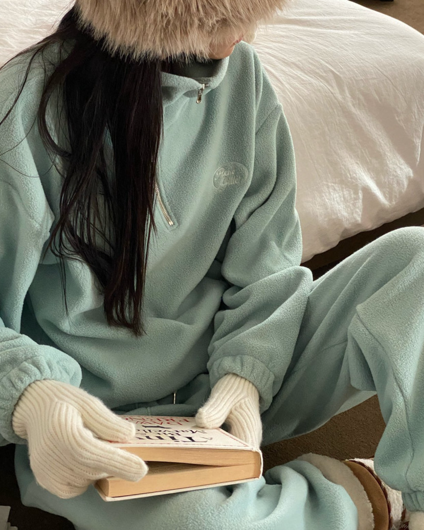 (F/W) Fleece high neck top