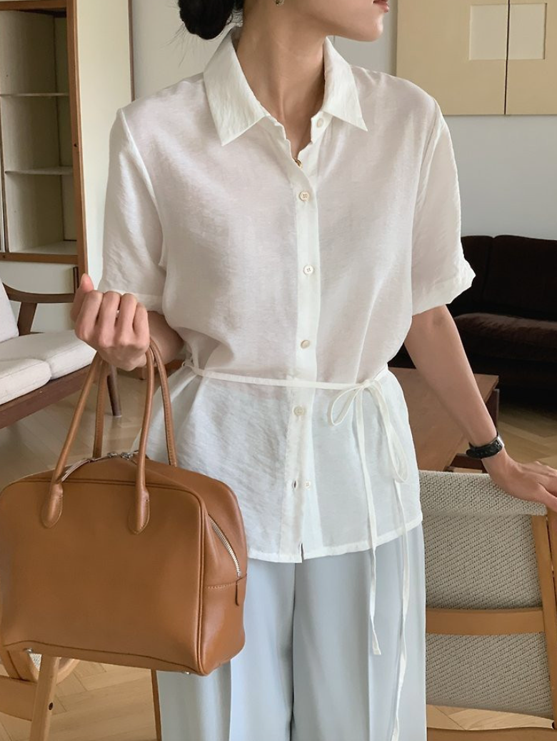 Silky half sleeves blouse