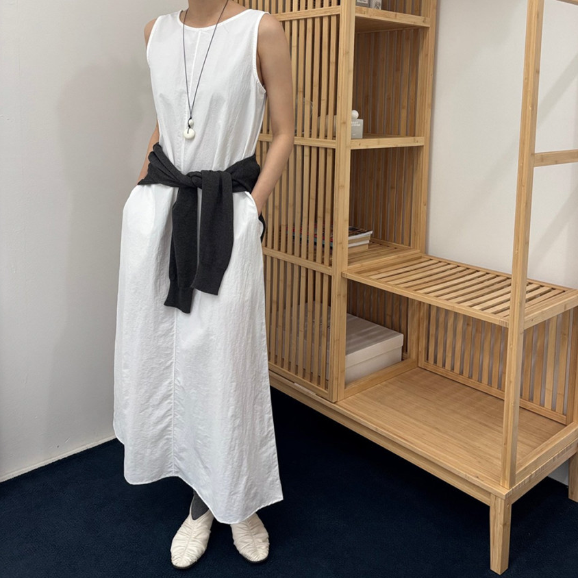 Nylon sleeveless dress