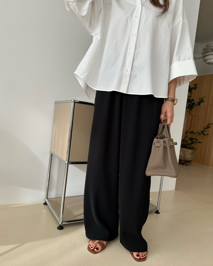 Silky wide pants