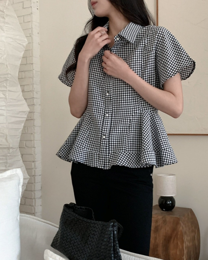 Pearl button peplum blouse