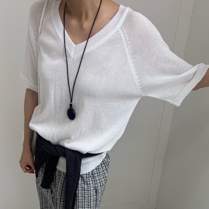 V neck summer knit top