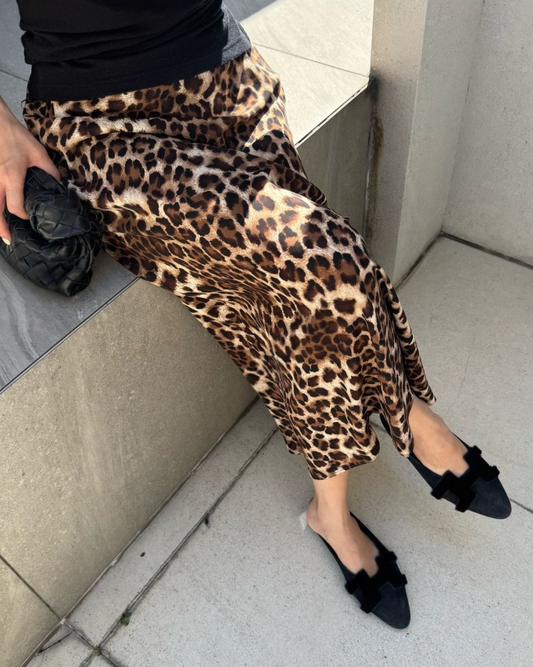Leopard skirt