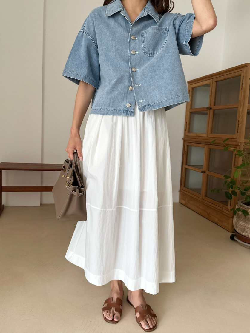 Cropped denim jacket