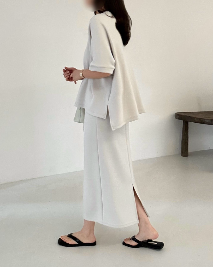Raglan top & skirt set