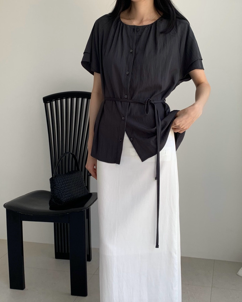 Wing sleeves blouse/ Skirt