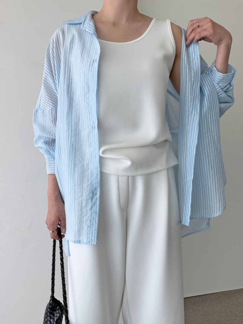 Jelly sleeveless top