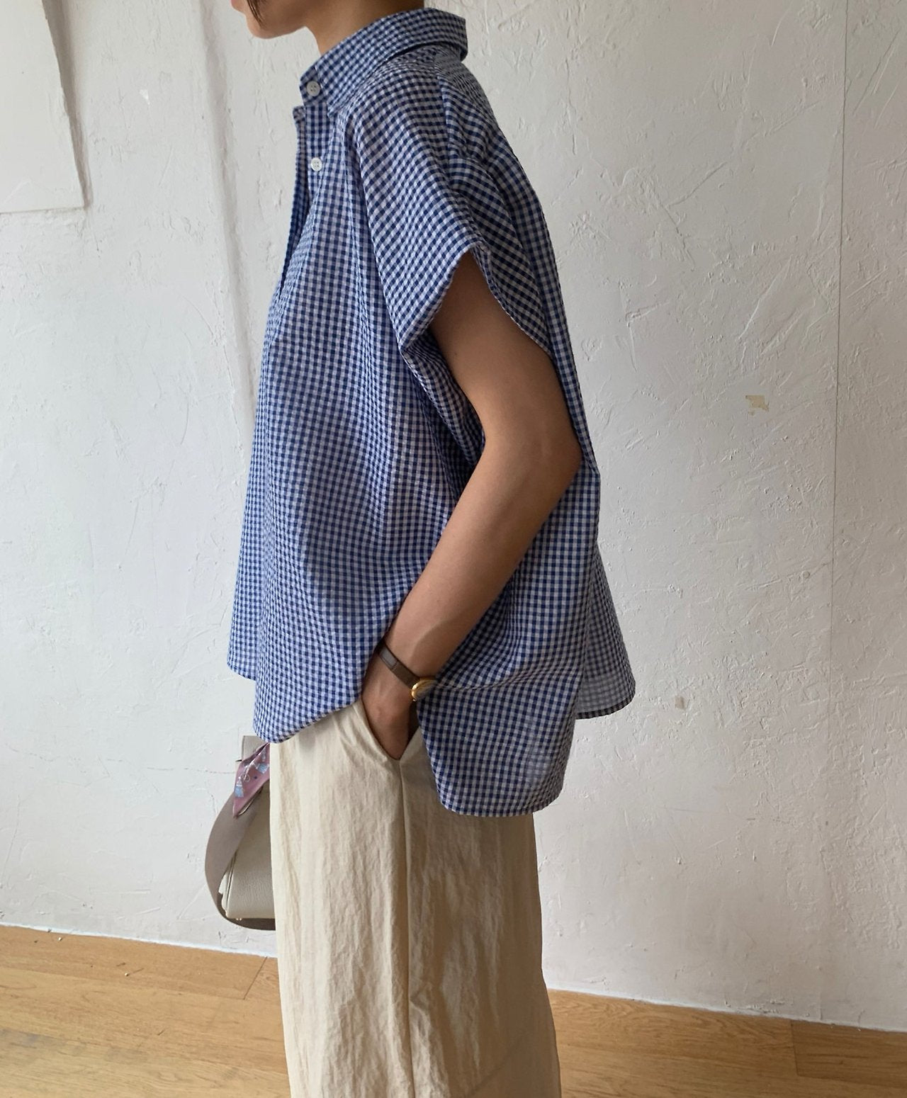 Seersucker batwing sleeves shirt