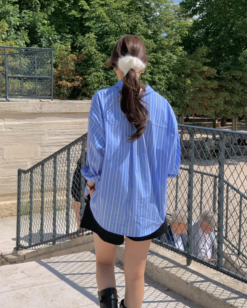Striped oversized shirt
