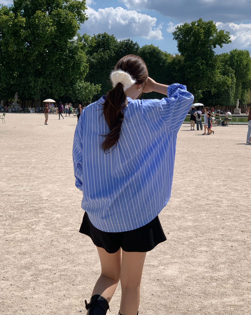 Striped oversized shirt