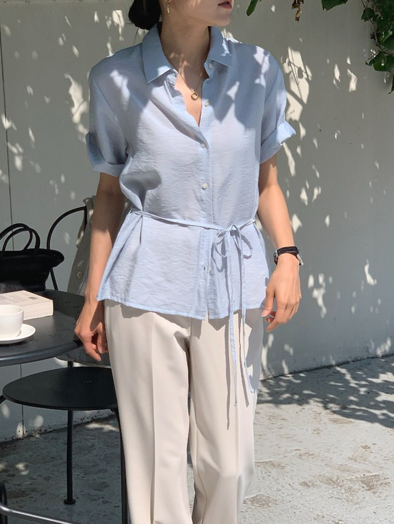 Silky half sleeves blouse