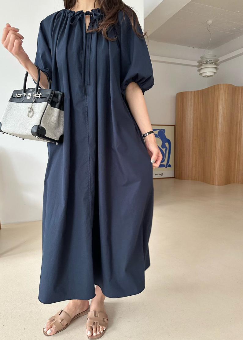 Puff sleeves dress