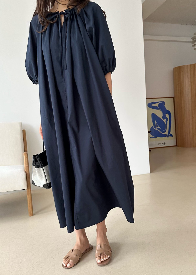 Puff sleeves dress