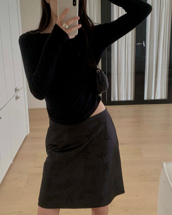Suki silky skirt