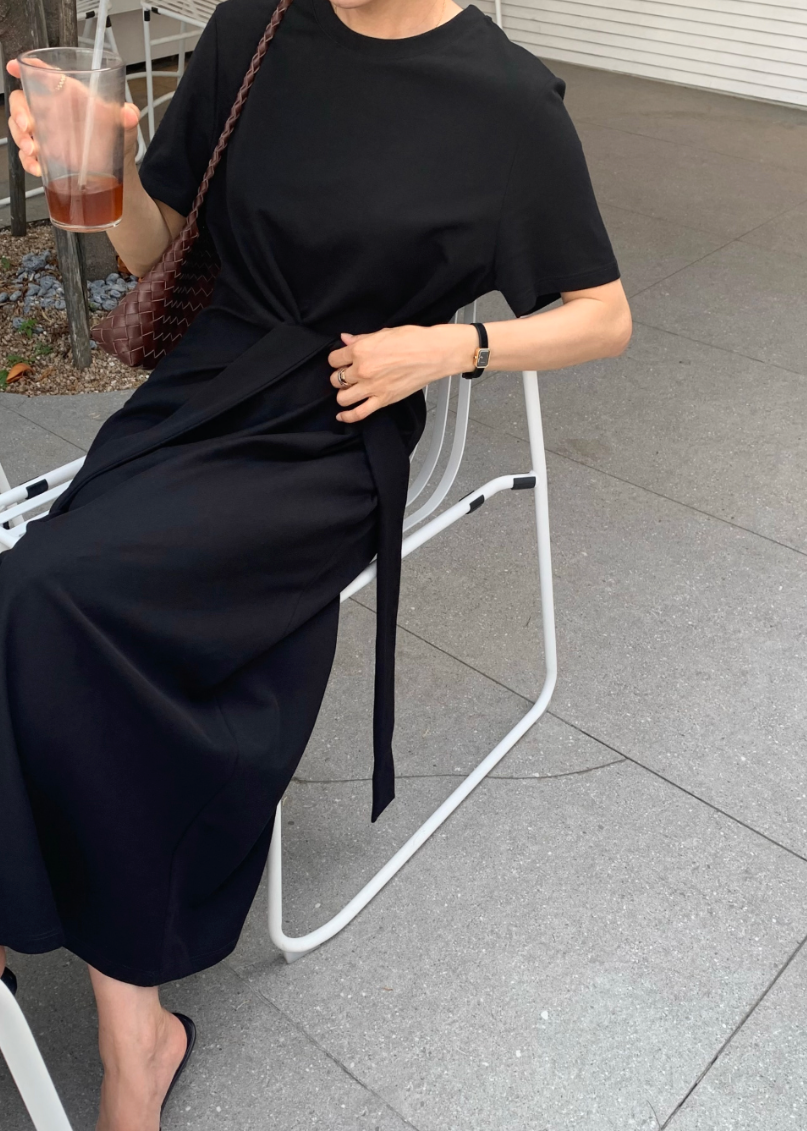 Waist sash dress