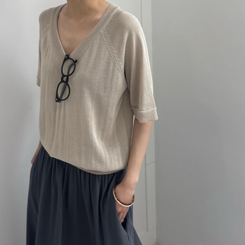 V neck summer knit top