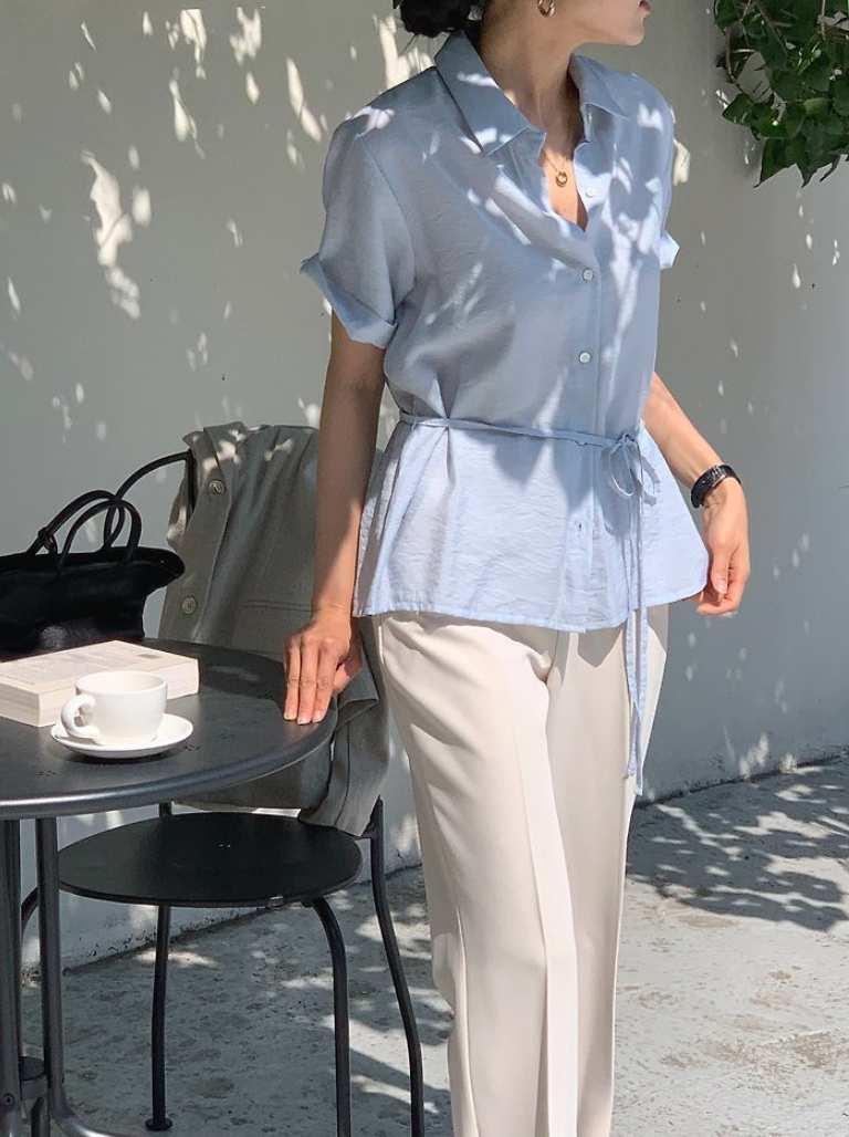 Silky half sleeves blouse