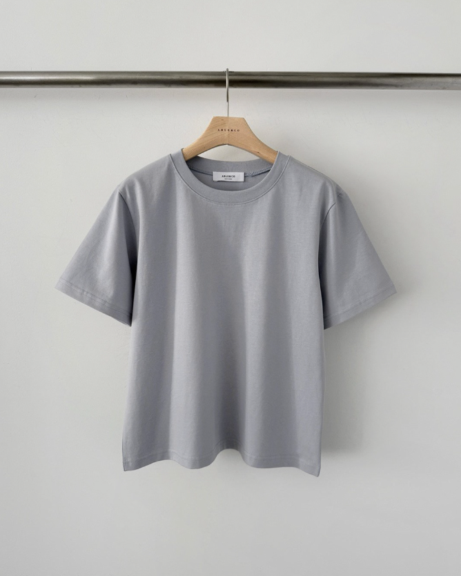 Summer basic tee