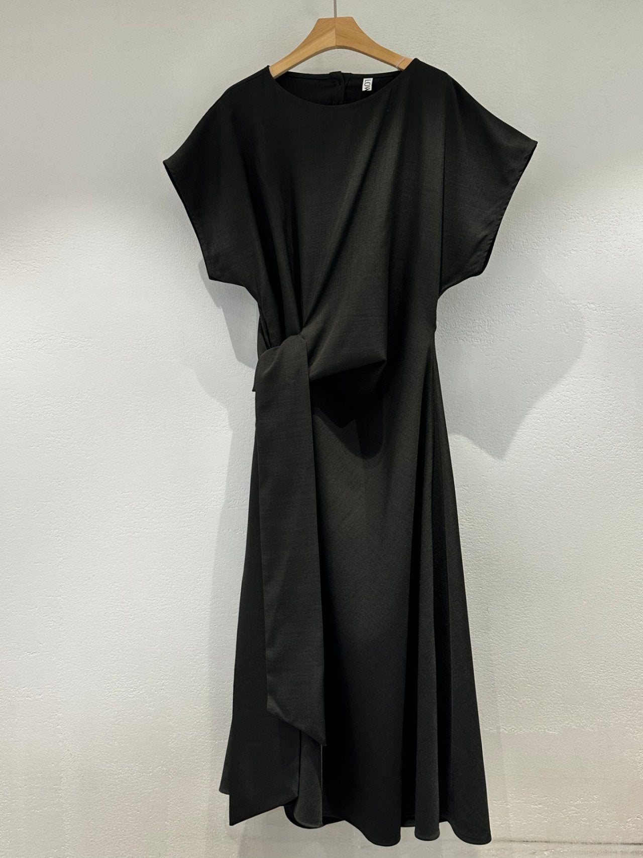 Drape cap sleeve dress