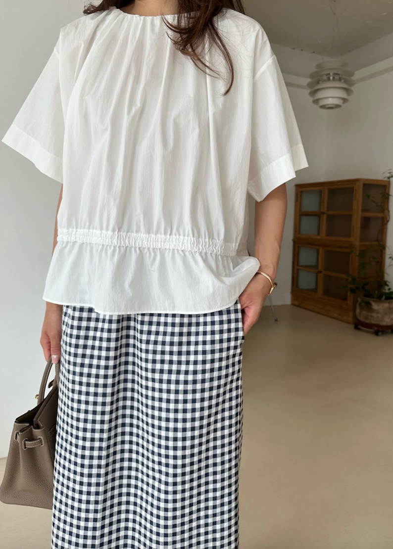 Shirring neckline blouse