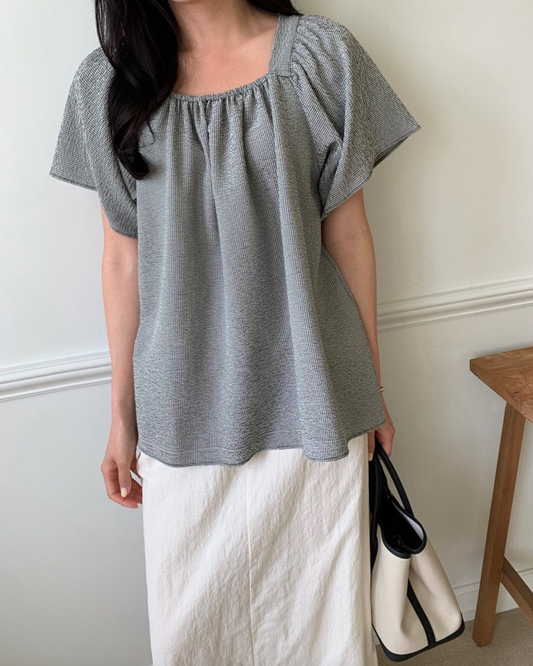 Yoryu square neck blouse