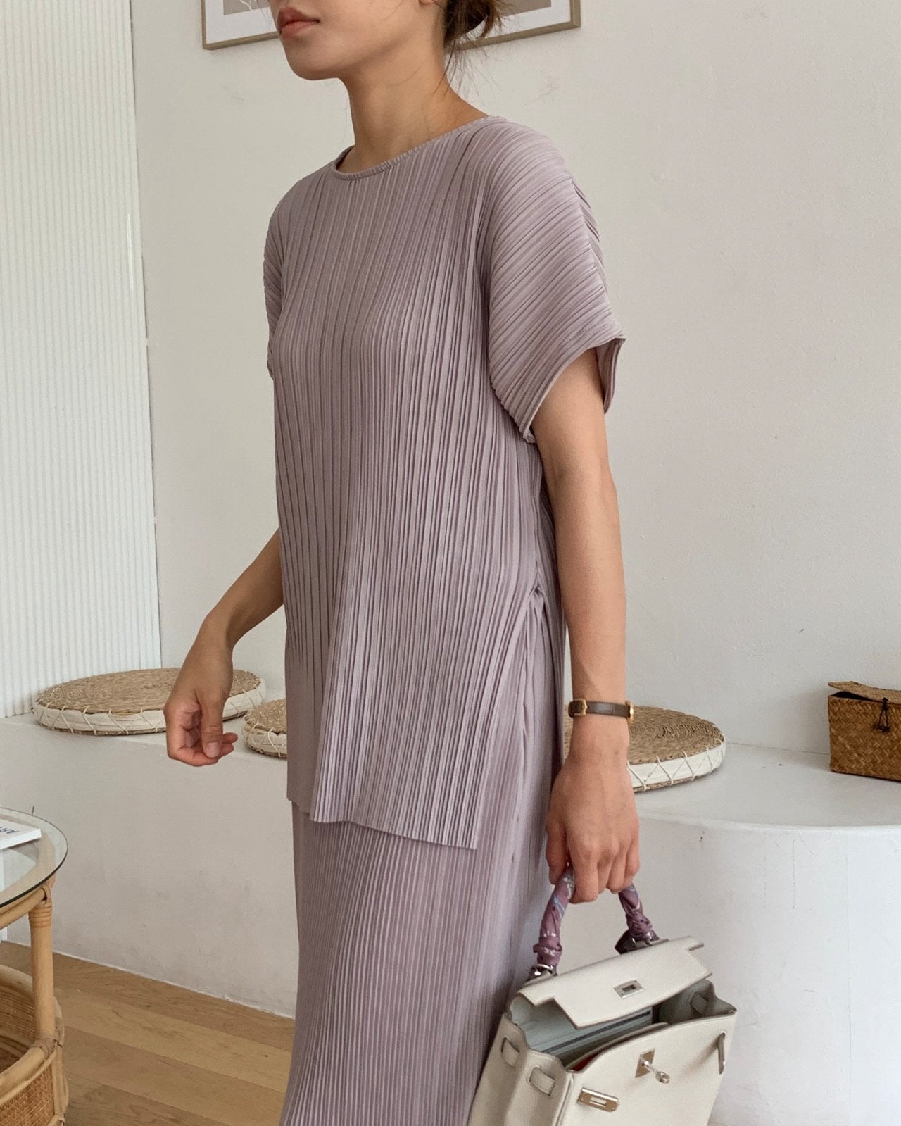 Pleats blouse and skirt set