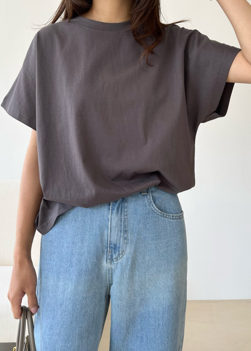 Batwing sleeves t-shirt