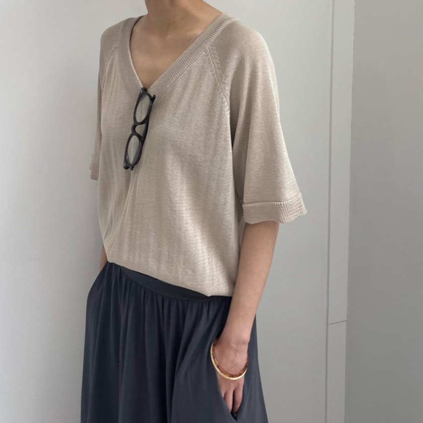 V neck summer knit top