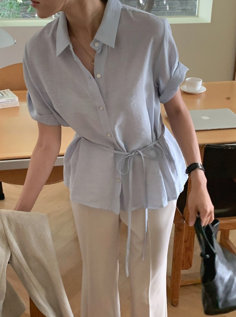 Silky half sleeves blouse