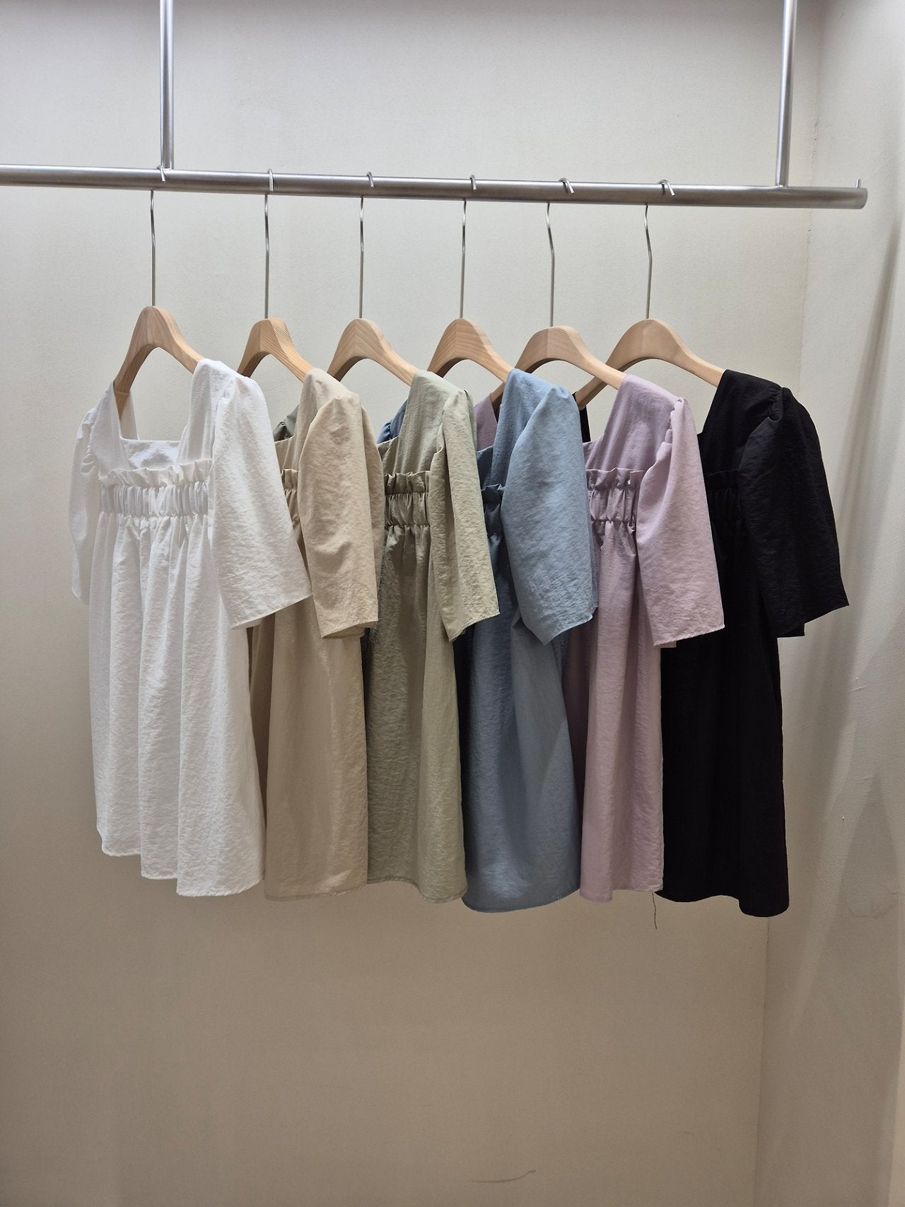 Nylon shirring blouse