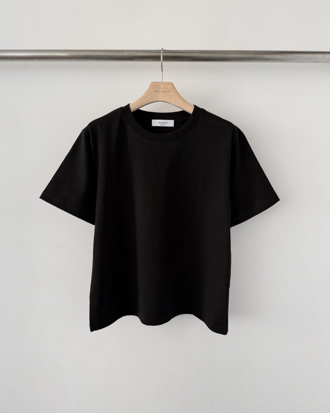 Summer basic tee