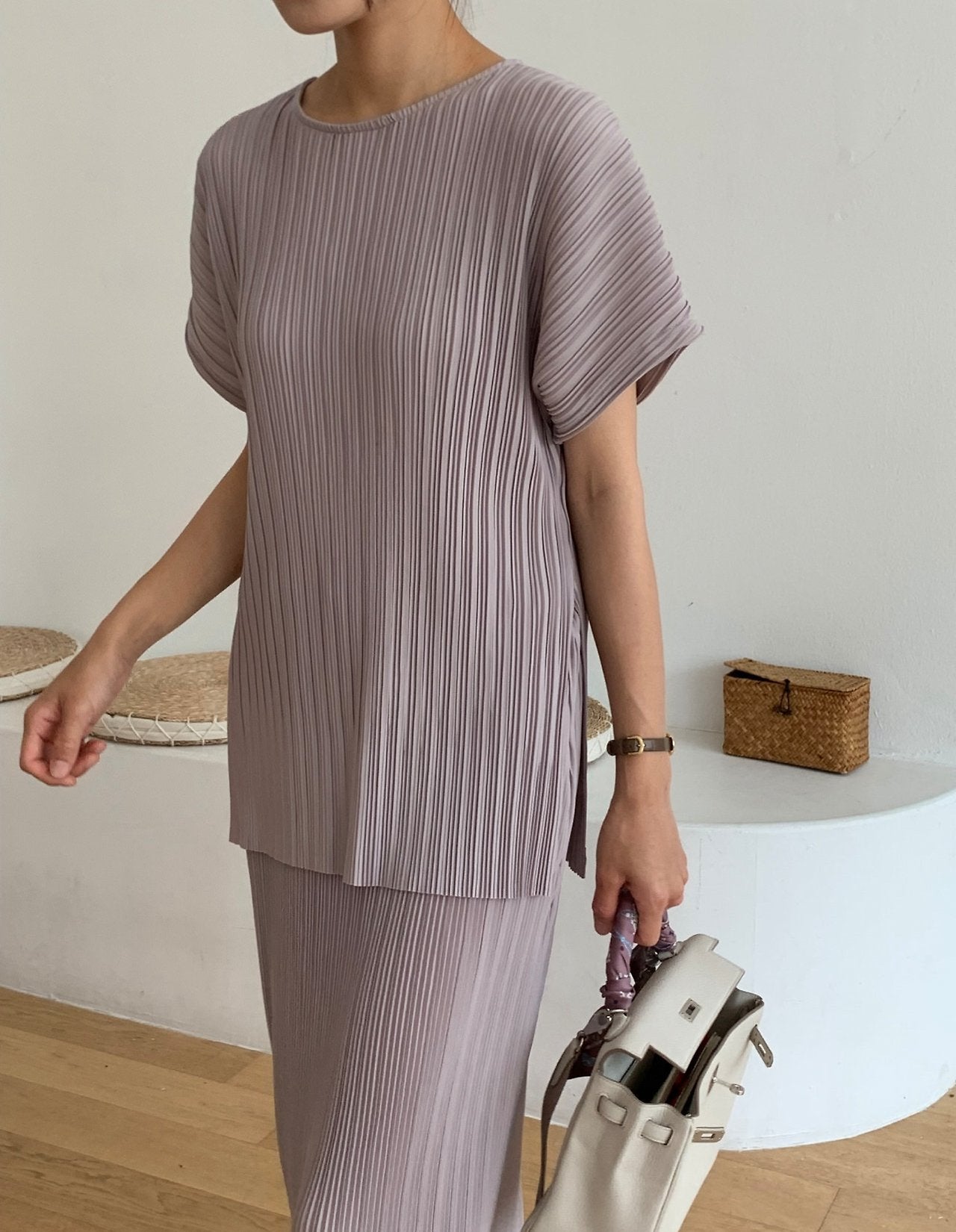 Pleats blouse and skirt set